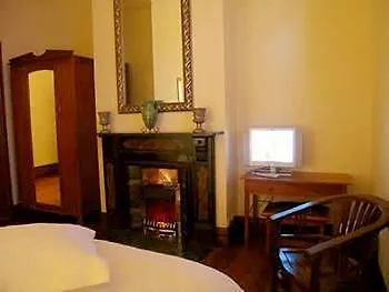 The Classic Villa Christchurch Hotel